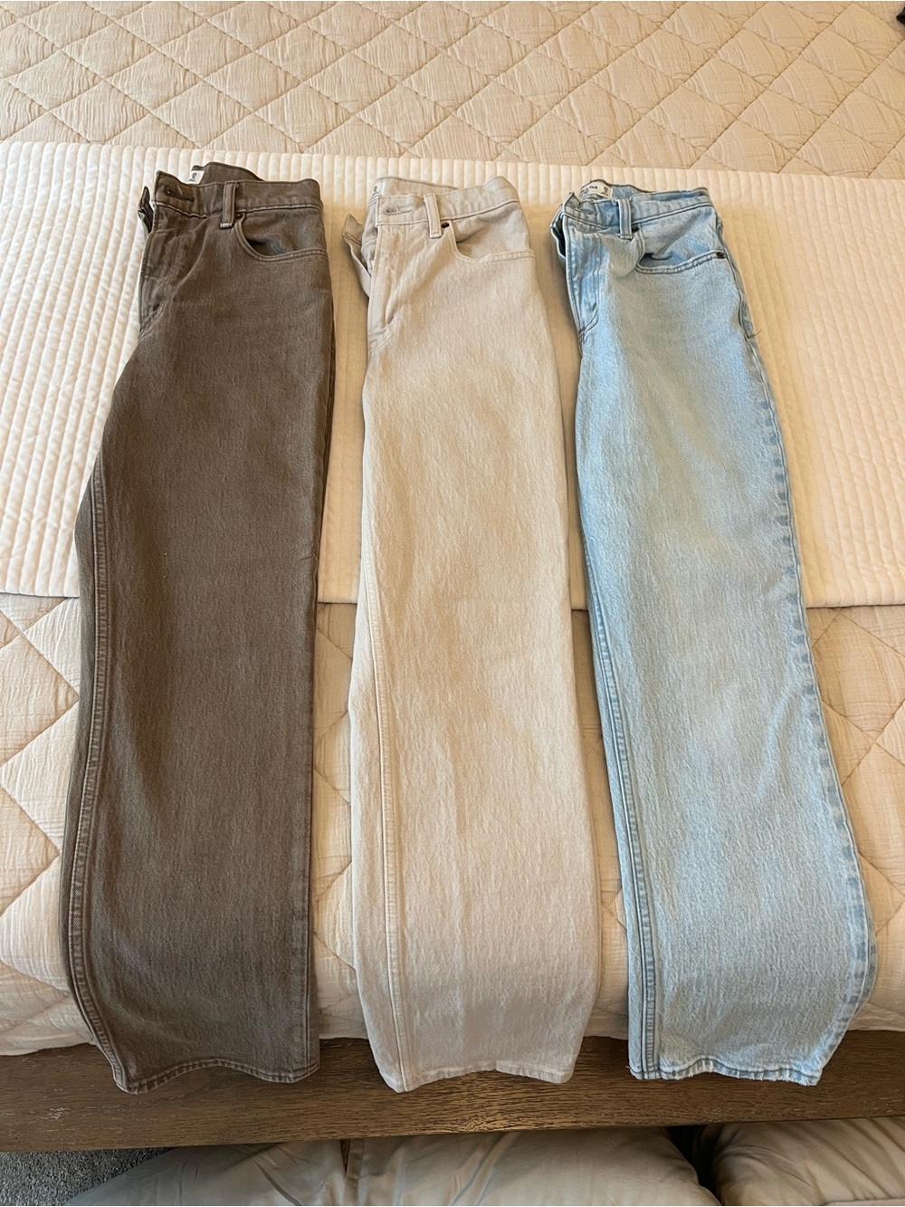 Abercrombie & Fitch Straight Leg Jeans Trio - Brown, Cream, Light Blue